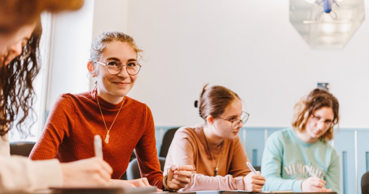 Az MCC Fiatal Tehetség Programja